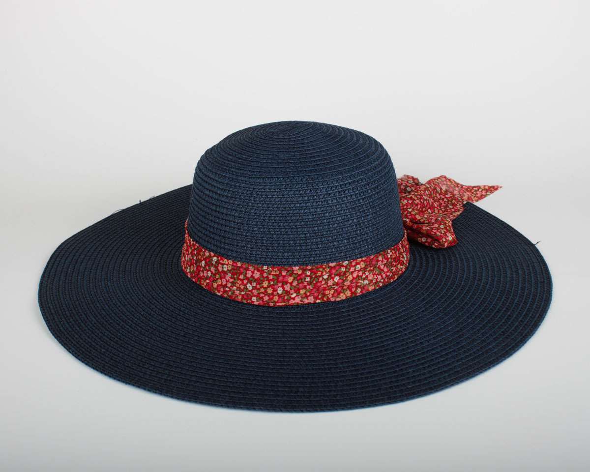 Kadın Lacivert Hasır Şapka BYN14