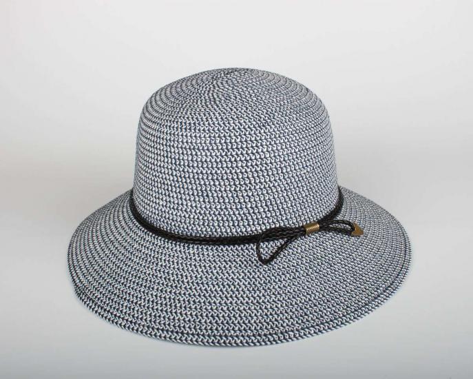 Kadın Lacivert Hasır Şapka BYN22